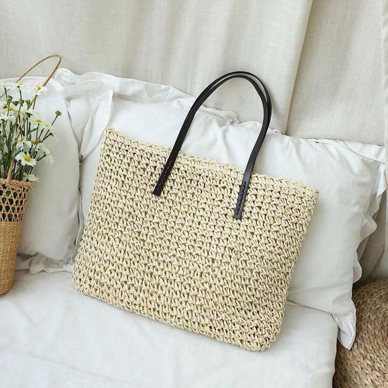 A Beachside Dream: Layfoo's Paper Woven Tote Bag with Large Capacity and Chic PU Handle